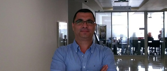 Dr. Hakan Tozan